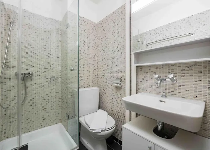 Cozy Urban In The Be-21 Zurich