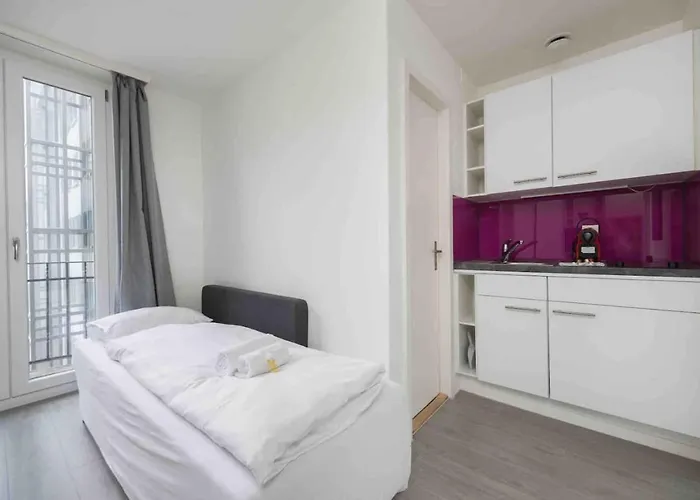 Апартаменты Cozy Urban In The Be-21